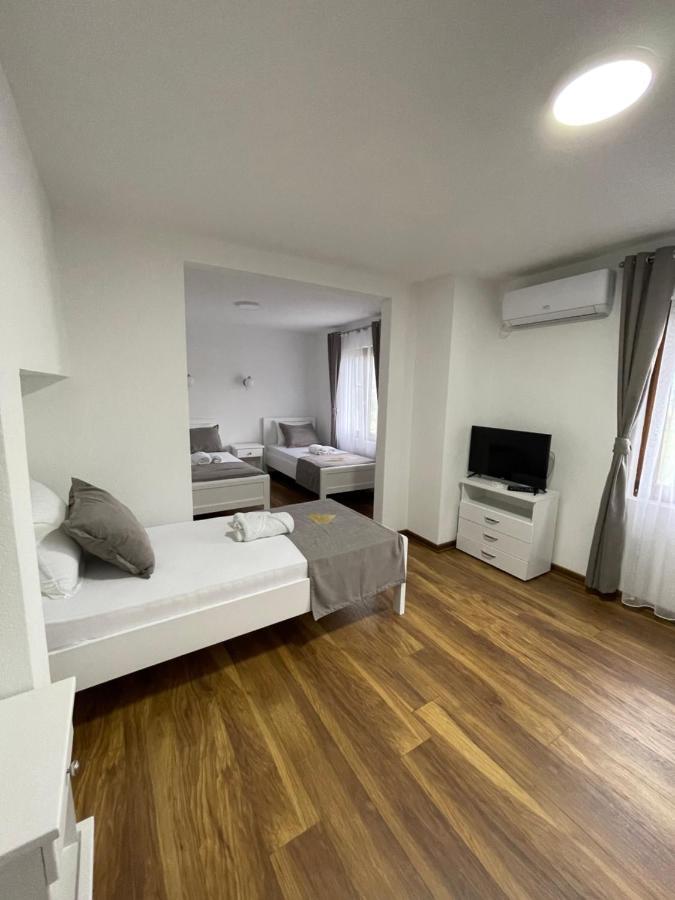 Hotel5E Plav Exterior photo