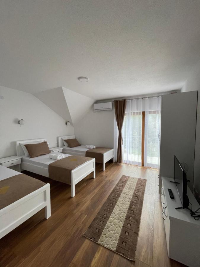 Hotel5E Plav Exterior photo